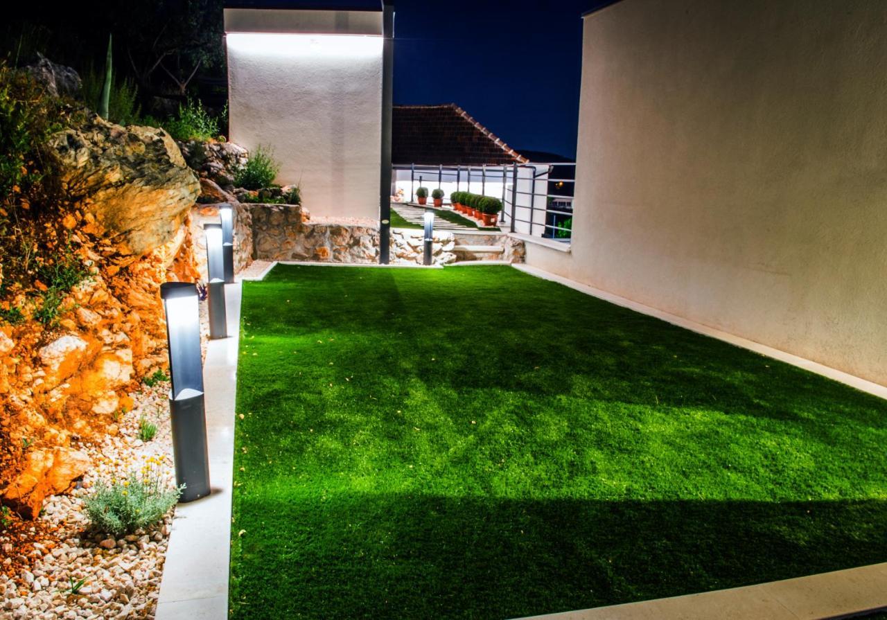 Villa Magic Look Donji Prolozac Luaran gambar