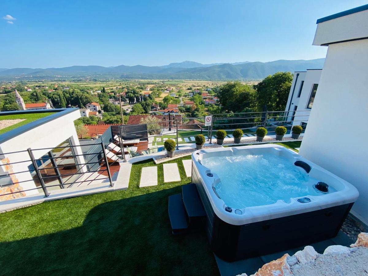 Villa Magic Look Donji Prolozac Luaran gambar